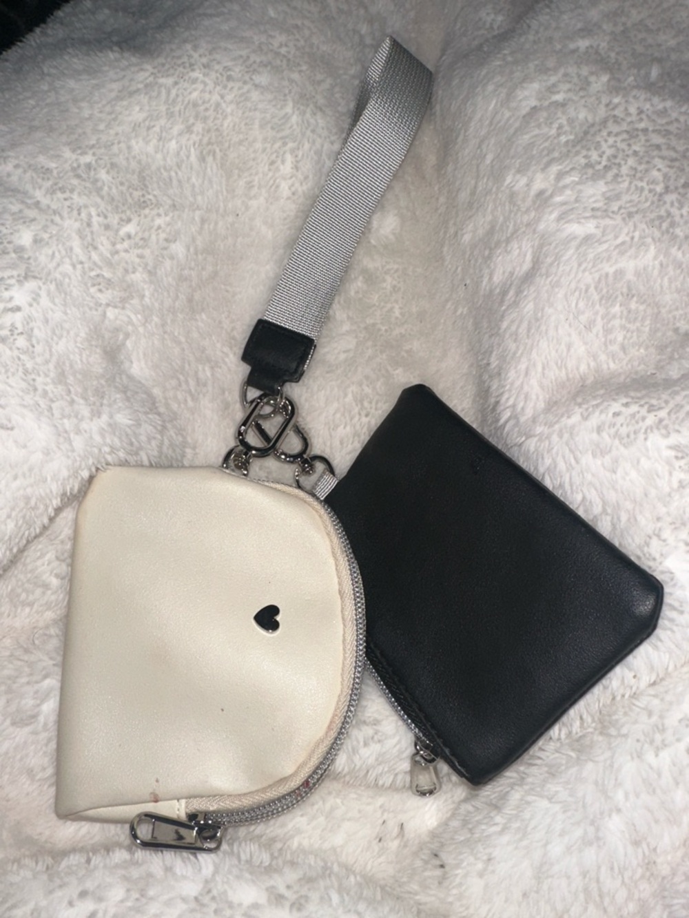 Two-Tone Black and White Wristlet Pouch Set